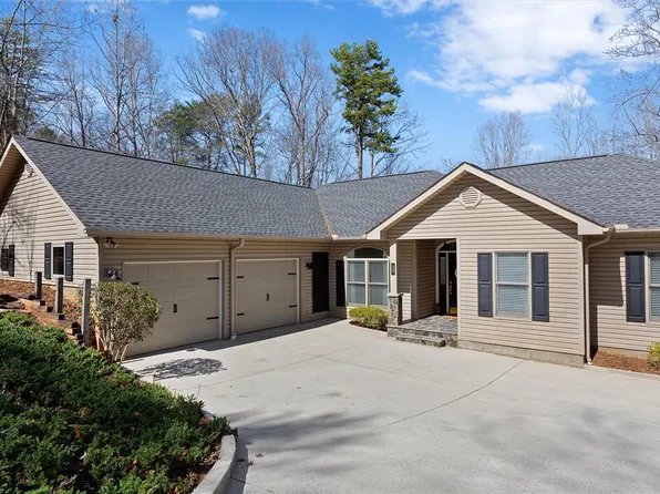 23 Iron Clad Dr, Salem, SC 29676