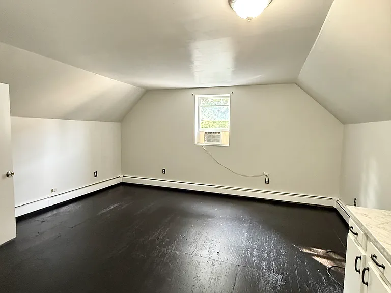 38 Veranda St #6 — Photo 3