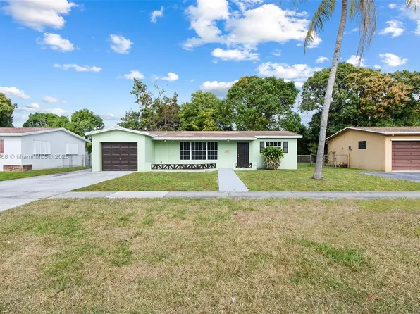 3285 NW 41st St, Fort Lauderdale, FL 33309