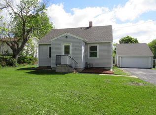 1075 Saint Paul Rd, Owatonna, MN 55060