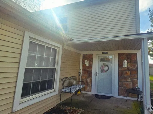 3023 Ivy Hill Cir Unit D, Cortland, OH 44410