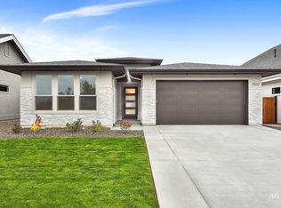 7517 W Deerfawn Ln, Eagle, ID 83616
