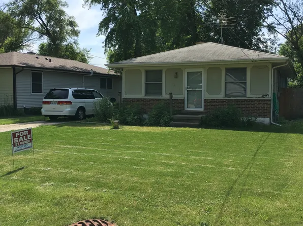 1460 Exposition Ave, Aurora, IL 60506