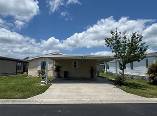 3041 Short Leaf St, Zephyrhills, FL 33543