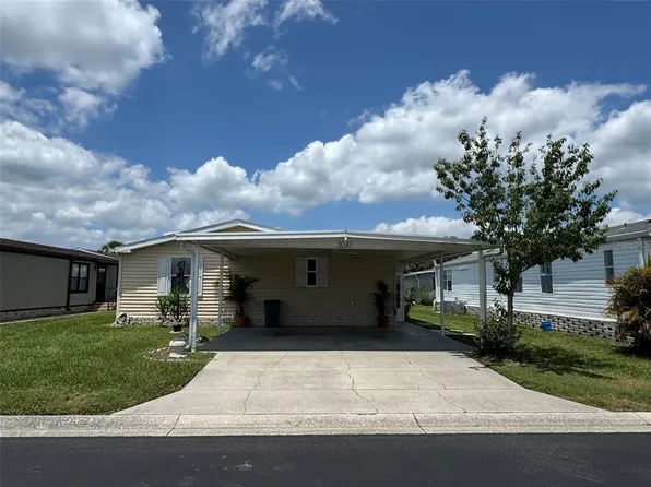 3041 Short Leaf St, Zephyrhills, FL 33543