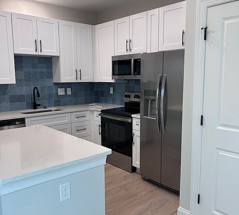 2nd image of 4502 W Tyvola Rd