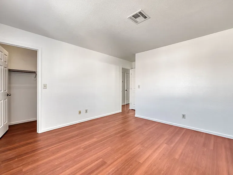 6713 W Charleston Blvd #4 — Photo 8