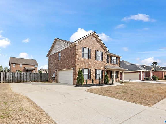 3rd image of 142 Tindall Dr