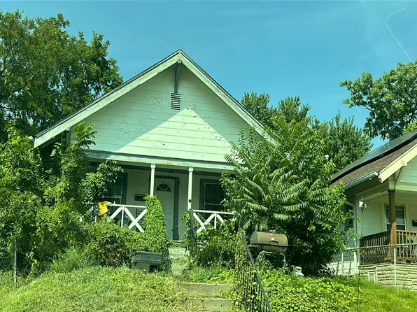 4232 College Ave, Kansas City, MO 64130