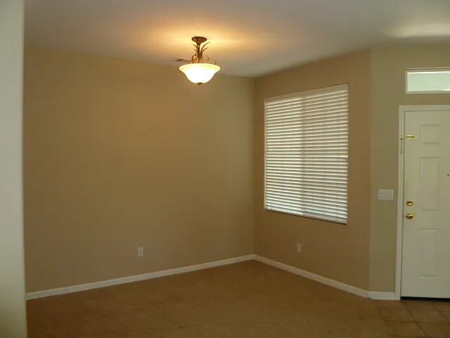 2862 Hillcrest Rd — Photo 4