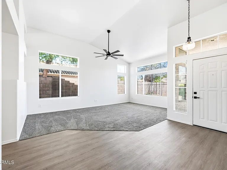 1540 E San Remo Ave — Photo 4