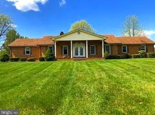 181 Grove Farm Rd, Front Royal, VA 22630