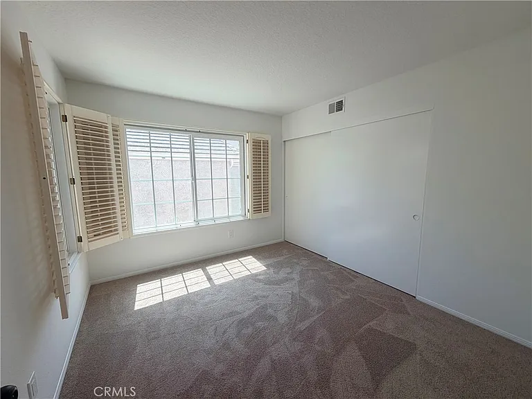 2664 Woodbury Dr — Photo 40