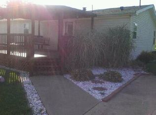 45668 Roscoe Rd, Saint Clairsville, OH 43950