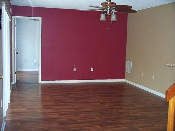 4th image of 782 1st Ct
