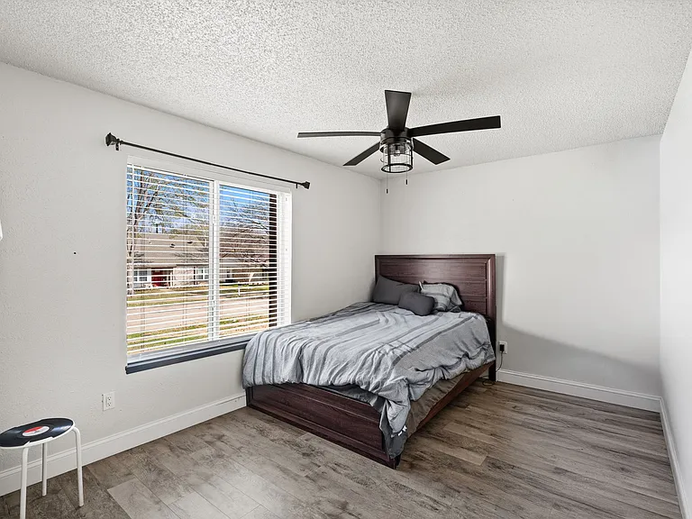 6021 Jester Dr — Photo 18