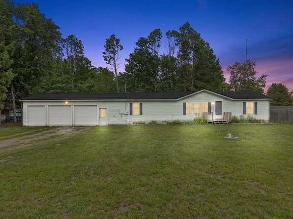 18720 Stonehouse Rd, Hersey, MI 49639