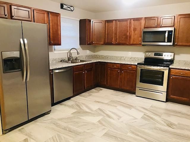 1st image of 1010 W Jackson Blvd