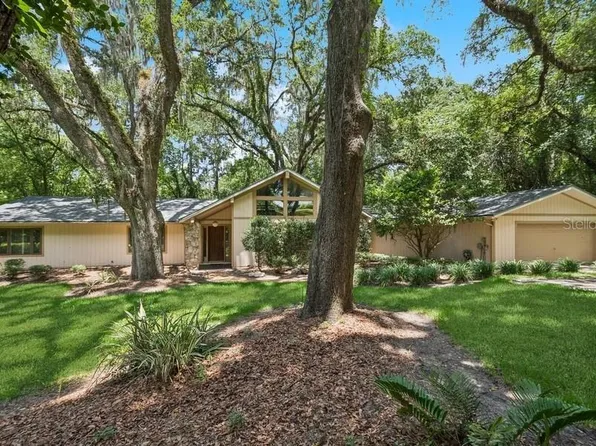 2902 SW 1st Way, Gainesville, FL 32601