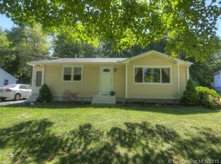 11 Daggett Dr, Meriden, CT 06450