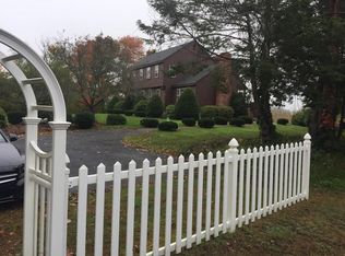 1091 Bay Rd, South Hamilton, MA 01982