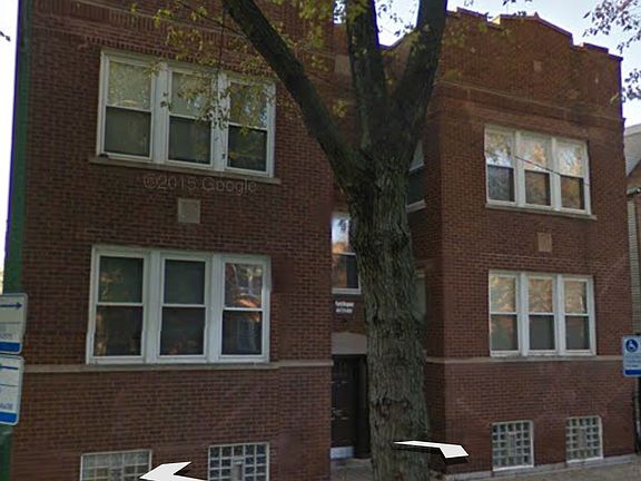 2nd image of 2650 N Avers Ave #1S