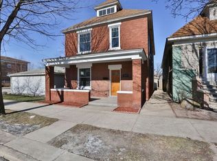 1305 121st St, Whiting, IN 46394