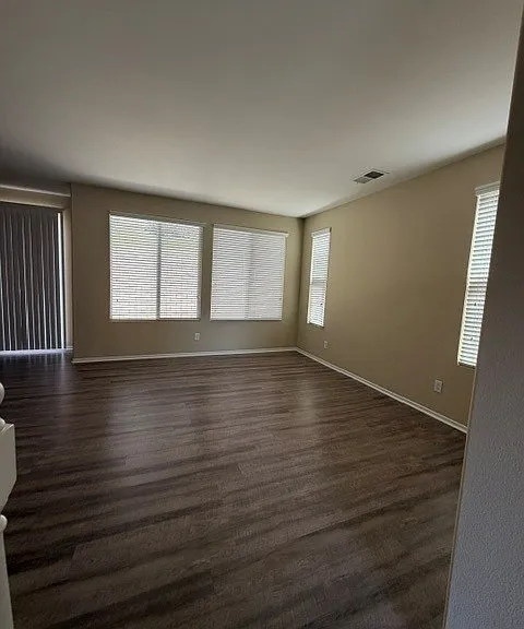 2610 Gretchen Way — Photo 4
