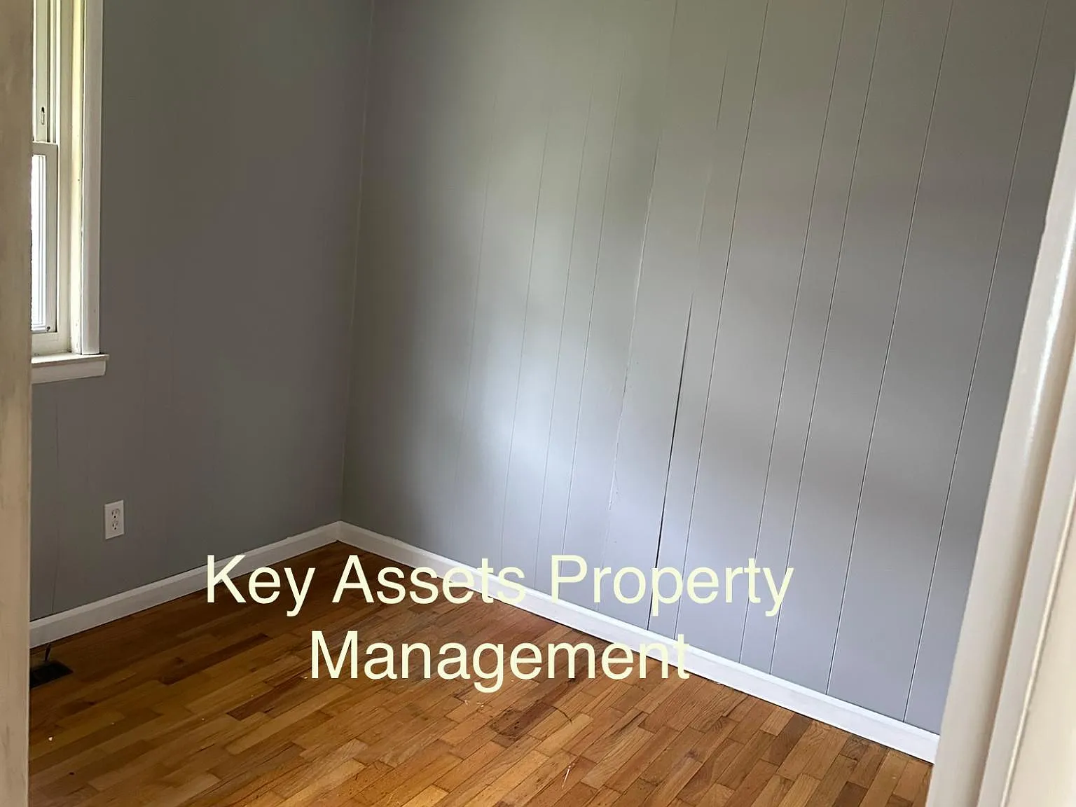2 bed, 720 sqft, $975 — Photo 2