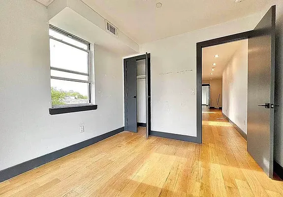 Rented by Reavis | media 19