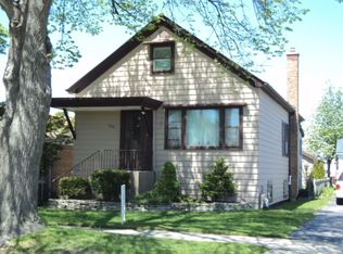 7434 W 58th St, Summit, IL 60501