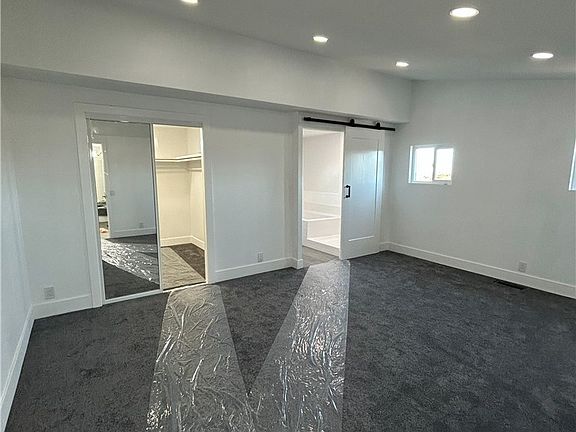 4th image of 10421 El Centro Rd