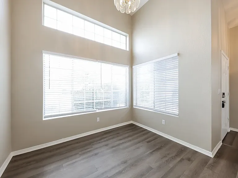 9034 W Alice Ave — Photo 11