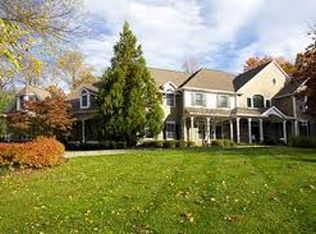 522 Brook Ave, River Vale, NJ 07675