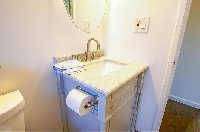 Common Bath 1_1