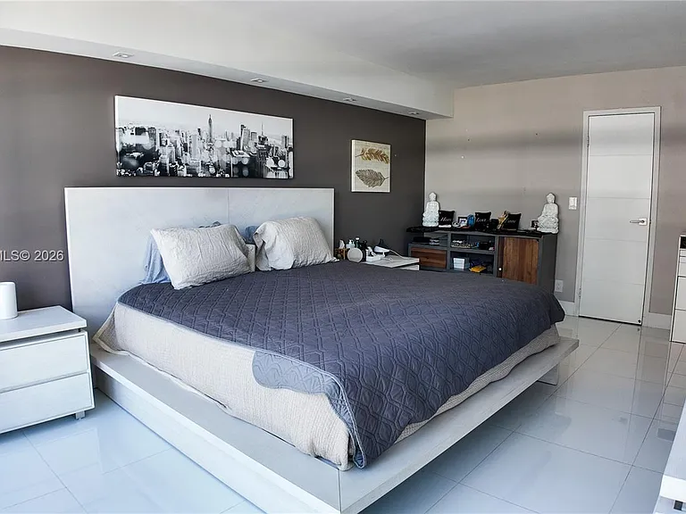 2049 S Ocean Dr #702 — Photo 20