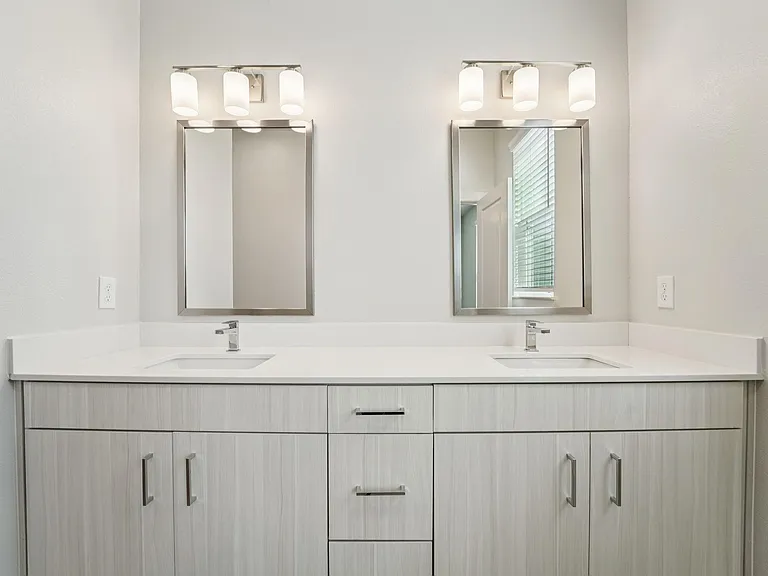 7415 Leighton Meadow Ln — Photo 33