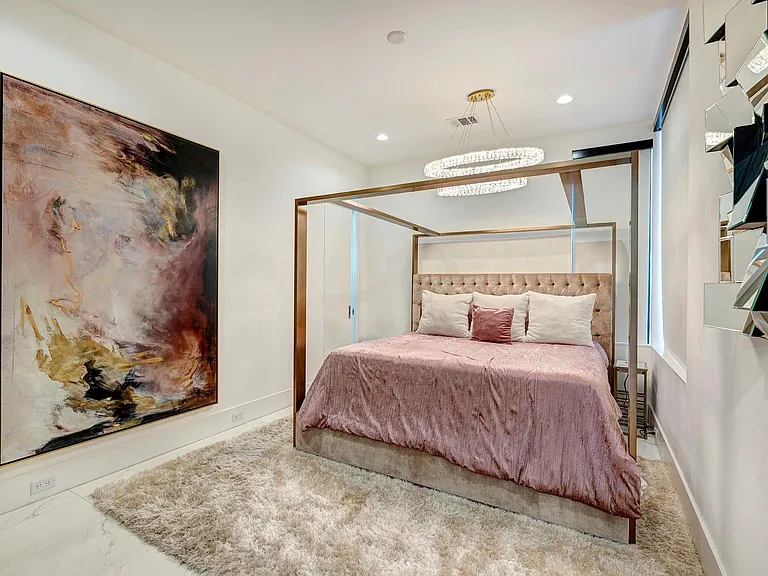 4028 Chatham Ln — Photo 8