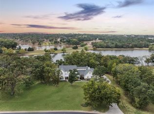 2717 Walking Woods Trl, Edmond, OK 73049