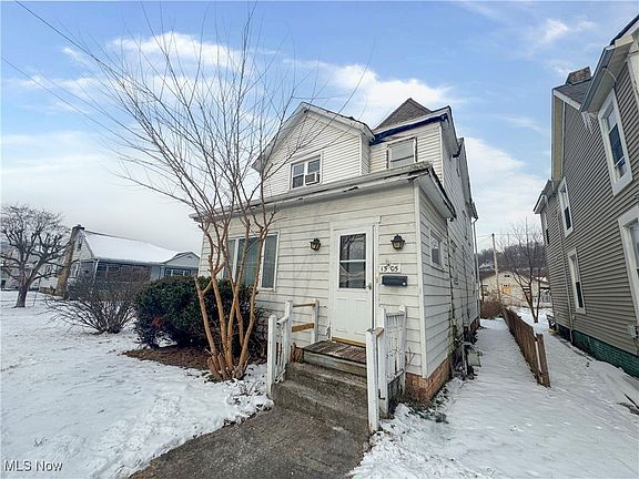 3rd image of 1505 Commerce St