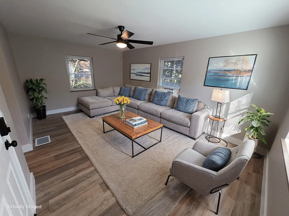 113 Glenwood Ave Unit 1 — Photo 2