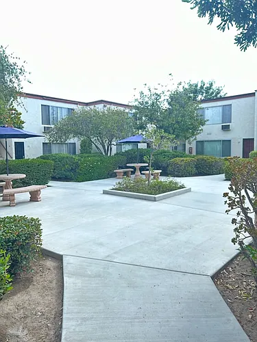Villa Capri Apartments Photo 1