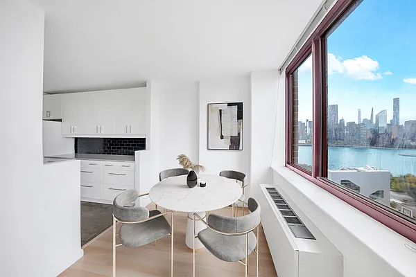 Sold by Compass | media 3