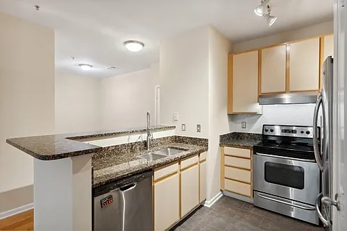 821 Ralph McGill Blvd NE #2410 Photo 1