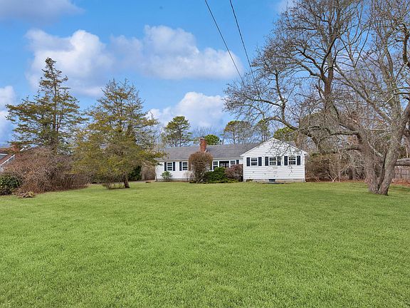 2nd image of 4 Rampasture Rd