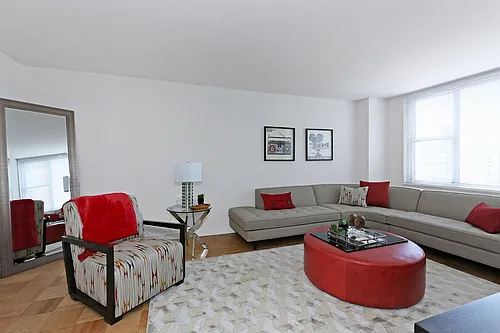 300 E 56th St #6H Photo 1