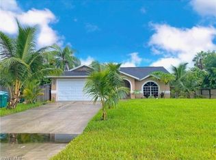 5418 27th Pl SW, Naples, FL 34116