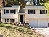 2920 Wetherburn Ct, Woodbridge, VA 22191, MLS# VAPW504404