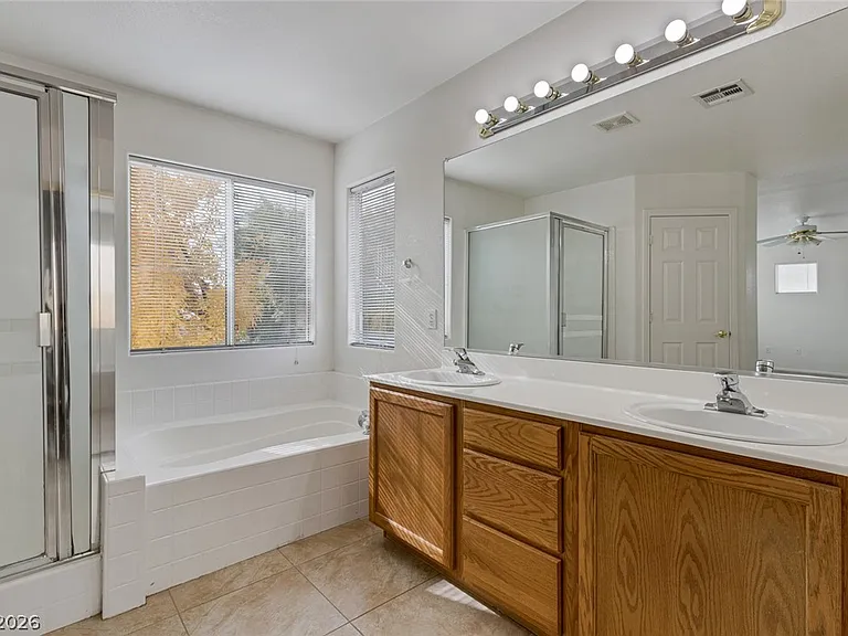 9861 Ashton Pines Ct #0 — Photo 32