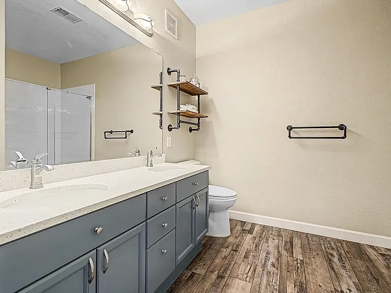 8496 S Hoyt Way #206 — Photo 5